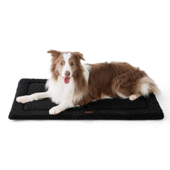 Bedsure cama-lavable-perro-grande-jaula ofrece descanso cómodo dentro de la jaula