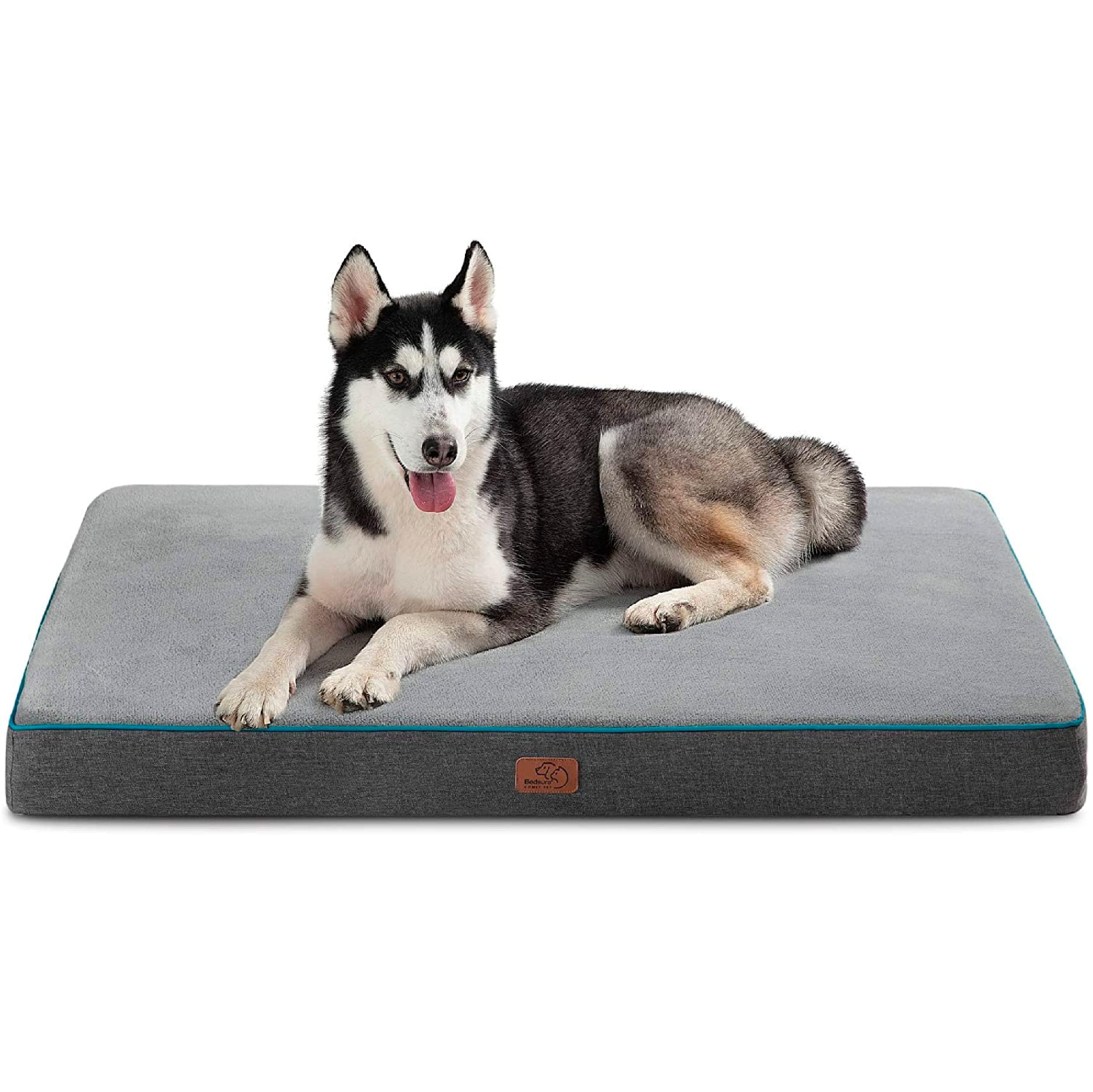 Bedsure cama para perro con espuma de memoria en superficie superior para descanso cómodo.