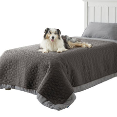 Bedsure cobertor impermeable para cama de perros con base antideslizante.