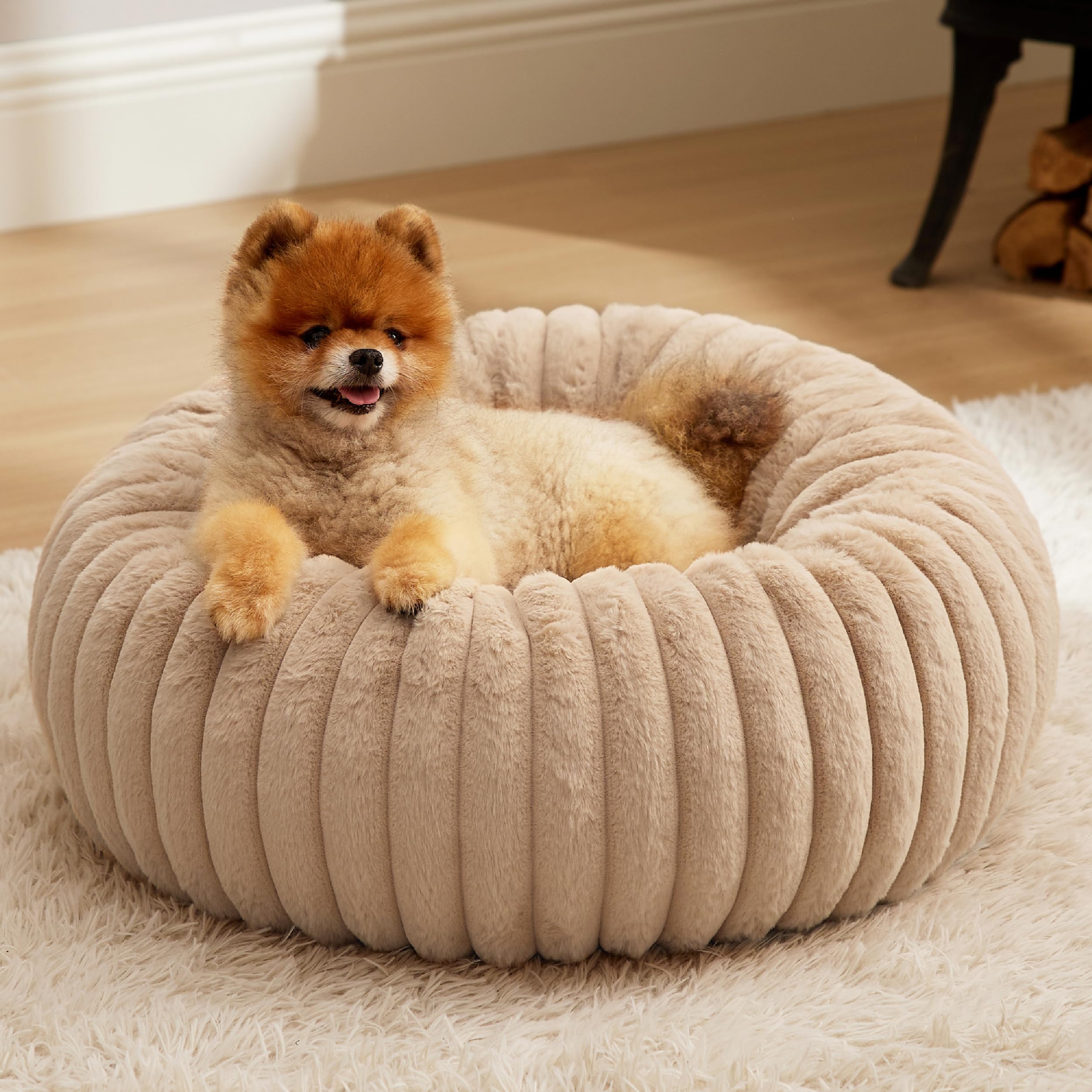 Bedsure Donut para perros pequeños, vista general, refugio cómodo para descansar