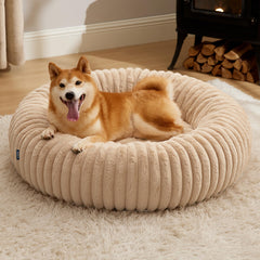 Bedsure Donut grande con pelo sintético suave para relax nocturno.