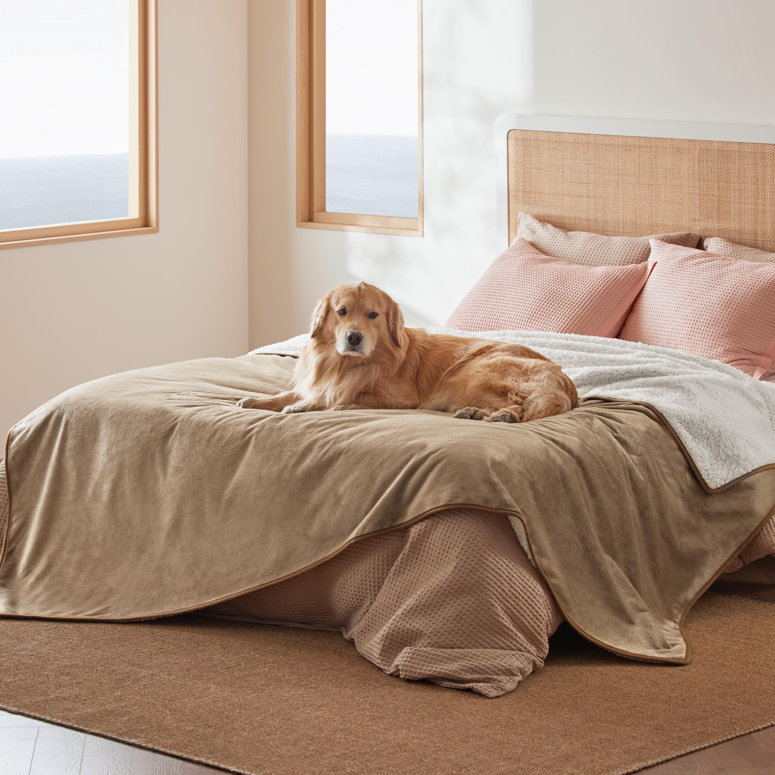 Bedsure manta impermeable para cama con sherpa camel, protección duradera