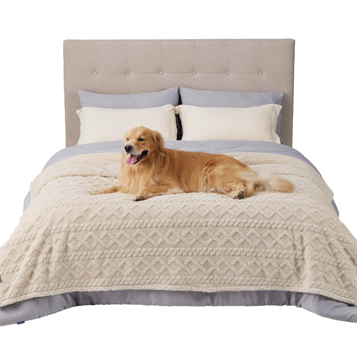 Bedsure manta impermeable para mascotas protege la cama de líquidos