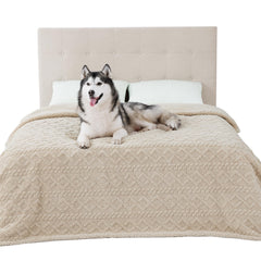 Bedsure manta impermeable para cama protege muebles y mantiene a la mascota seca