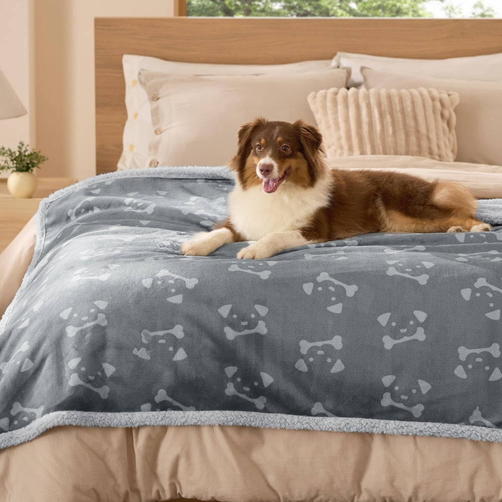 Bedsure manta impermeable para perro grande, reducción de pelo y suciedad en el hogar.