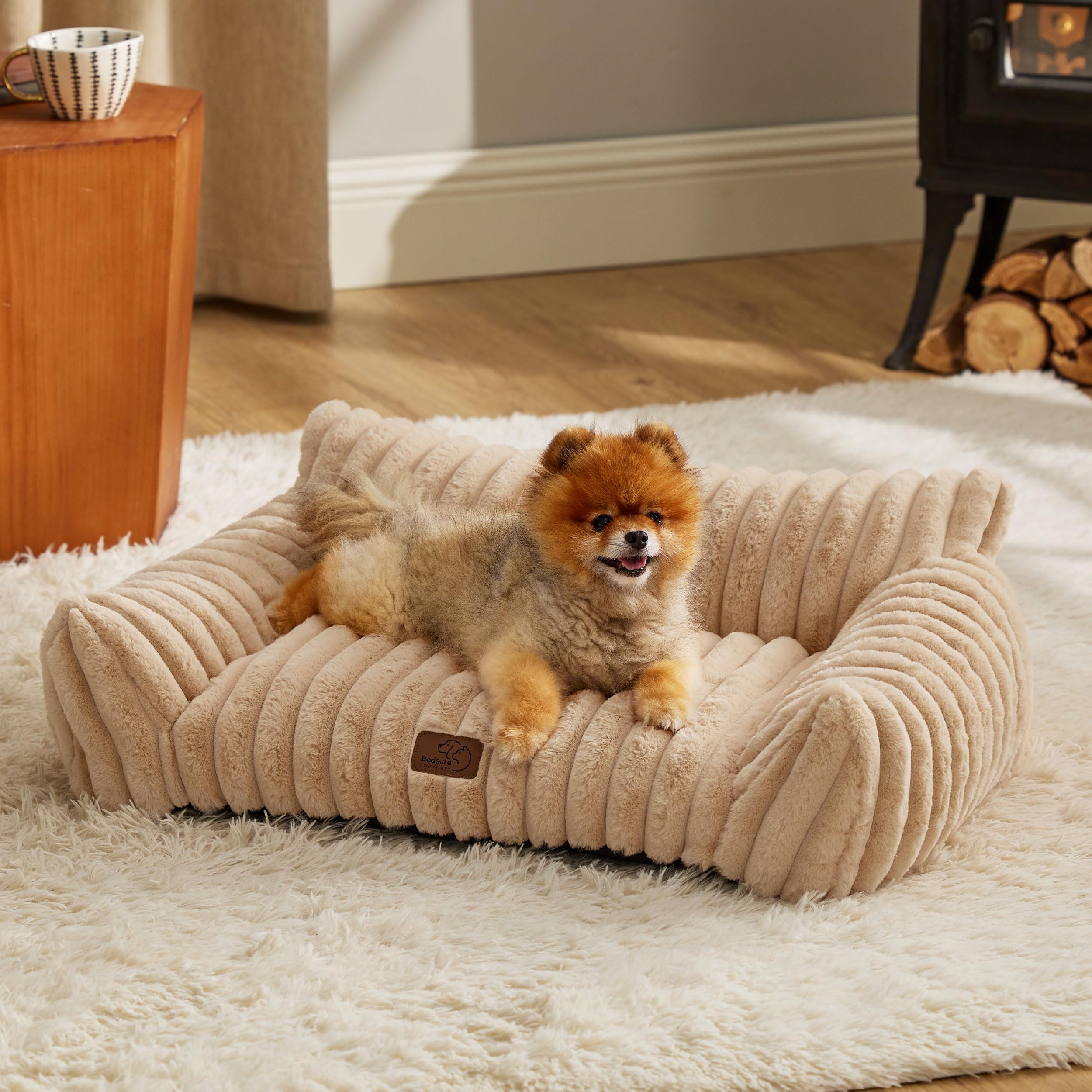 Bedsure sofá: enfoque de tres caras, apoyo de cabeza para gatos y perros pequeños.