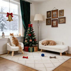 Taburete nórdico BingoPaw para gatos con respaldo semicircular y sensación de seguridad.
