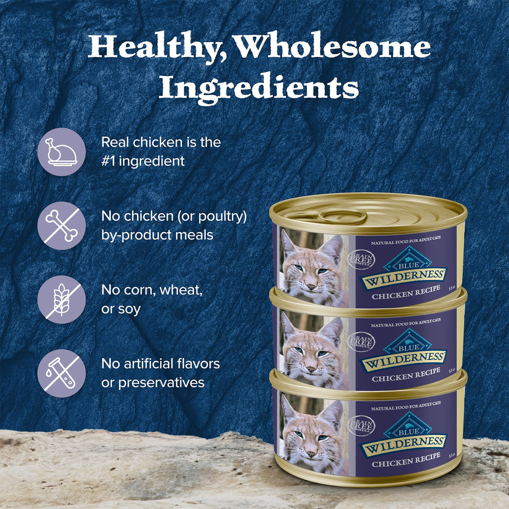 Blue Buffalo Wilderness Paté enriquecido con vitaminas y minerales para gatos.