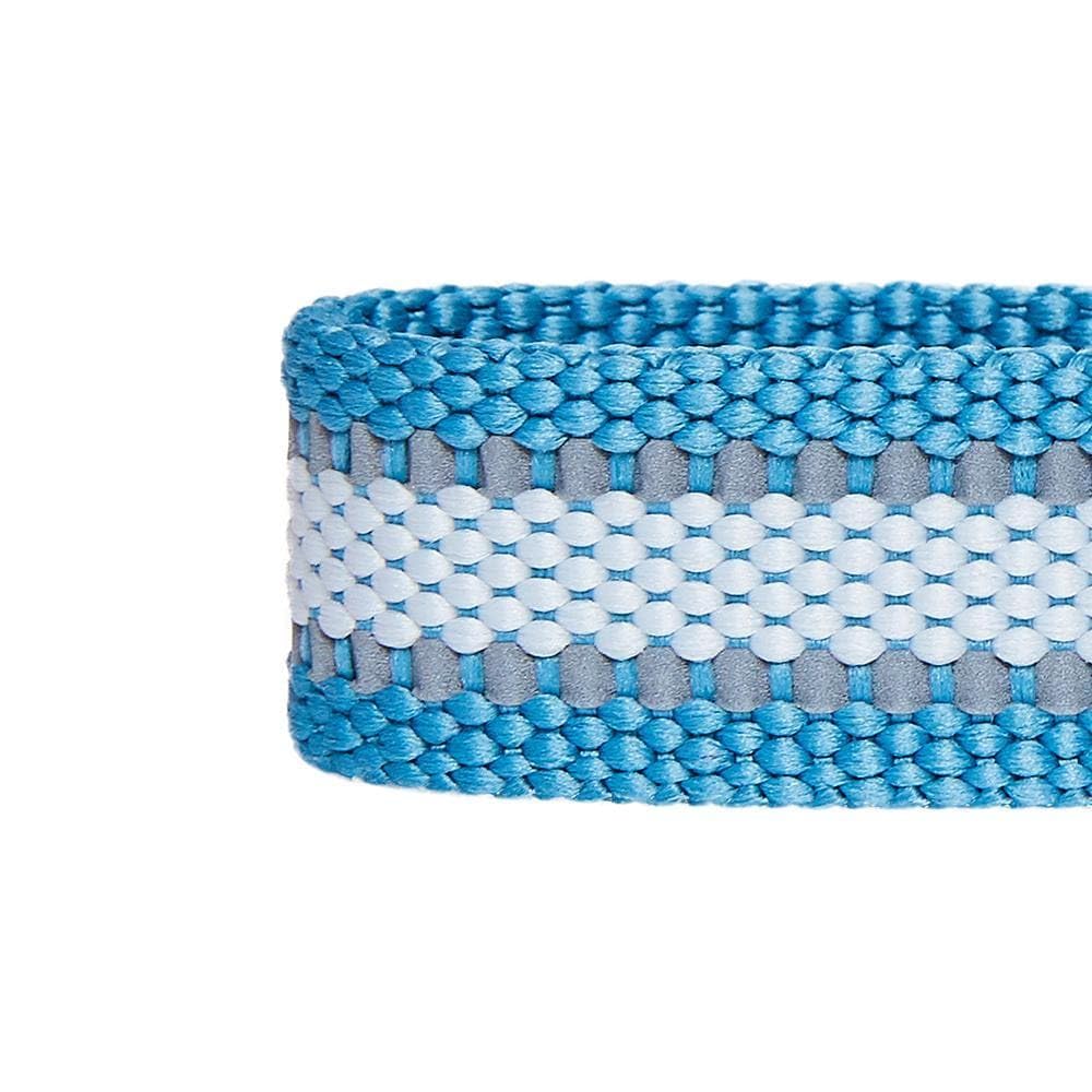 Acabados resistentes y calidad de materiales de Blueberry Pet.