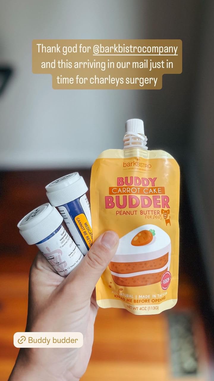 Buddy Budder snack saludable para perros, alternativa a golosinas comerciales.