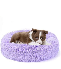 Cama para gatos redonda con pelo suave para descanso cómodo.