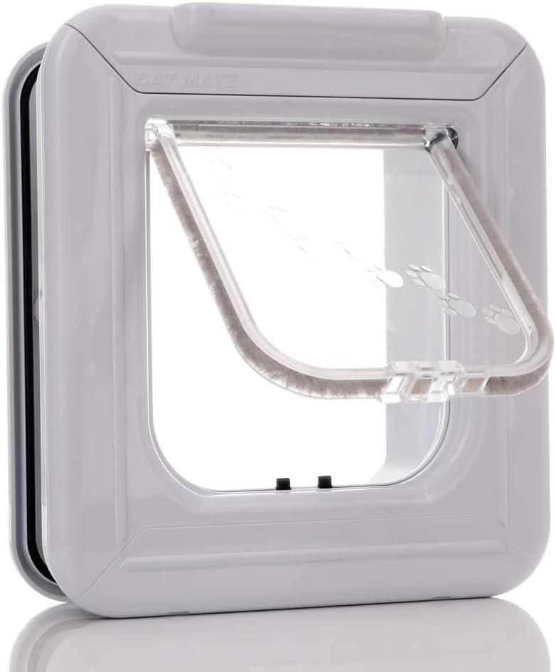 Cat Mate Elite ID Disc Flap diseño blanco para combinar con muebles