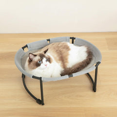 CatAve hamaca para gato con diseño ovalado, ideal para reposo cómodo.