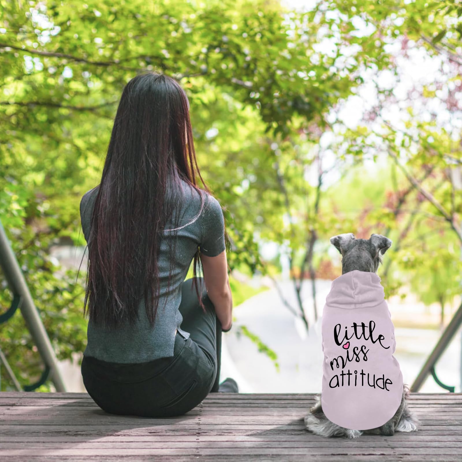 Cayxatiu uso-para-fiestas-gato-capucha añade calidez y estilo en ocasiones.