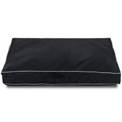 Funda impermeable negra de Chinchilla con cierre para cama de perro; protege ante derrames.