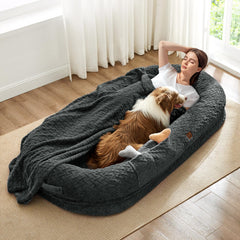 ChiXnuggle cama humana para perro adulto con asa portátil, fácil de trasladar.