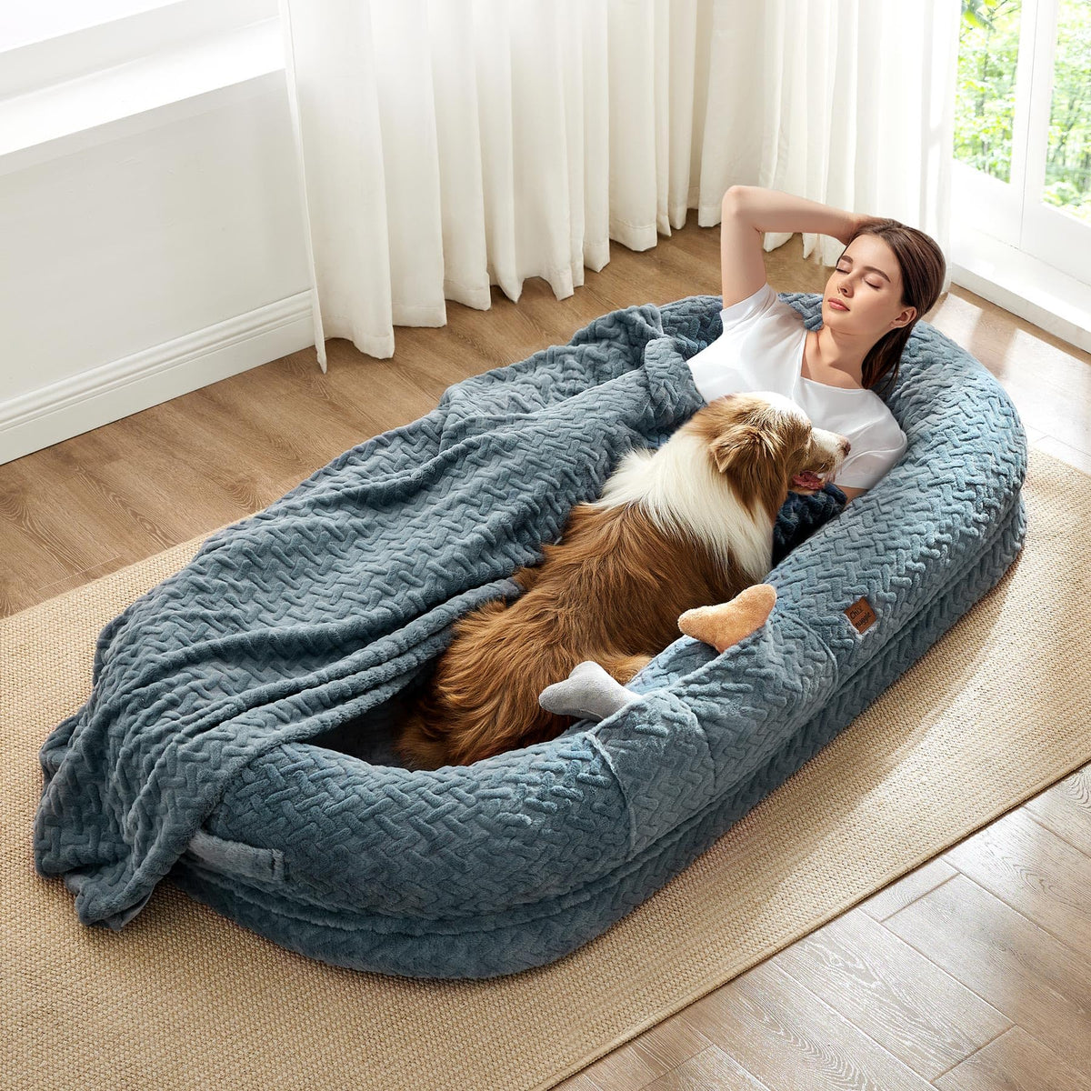 ChiXnuggle cama-perro-humana-lujo: descanso cómodo y envolvente para casa.
