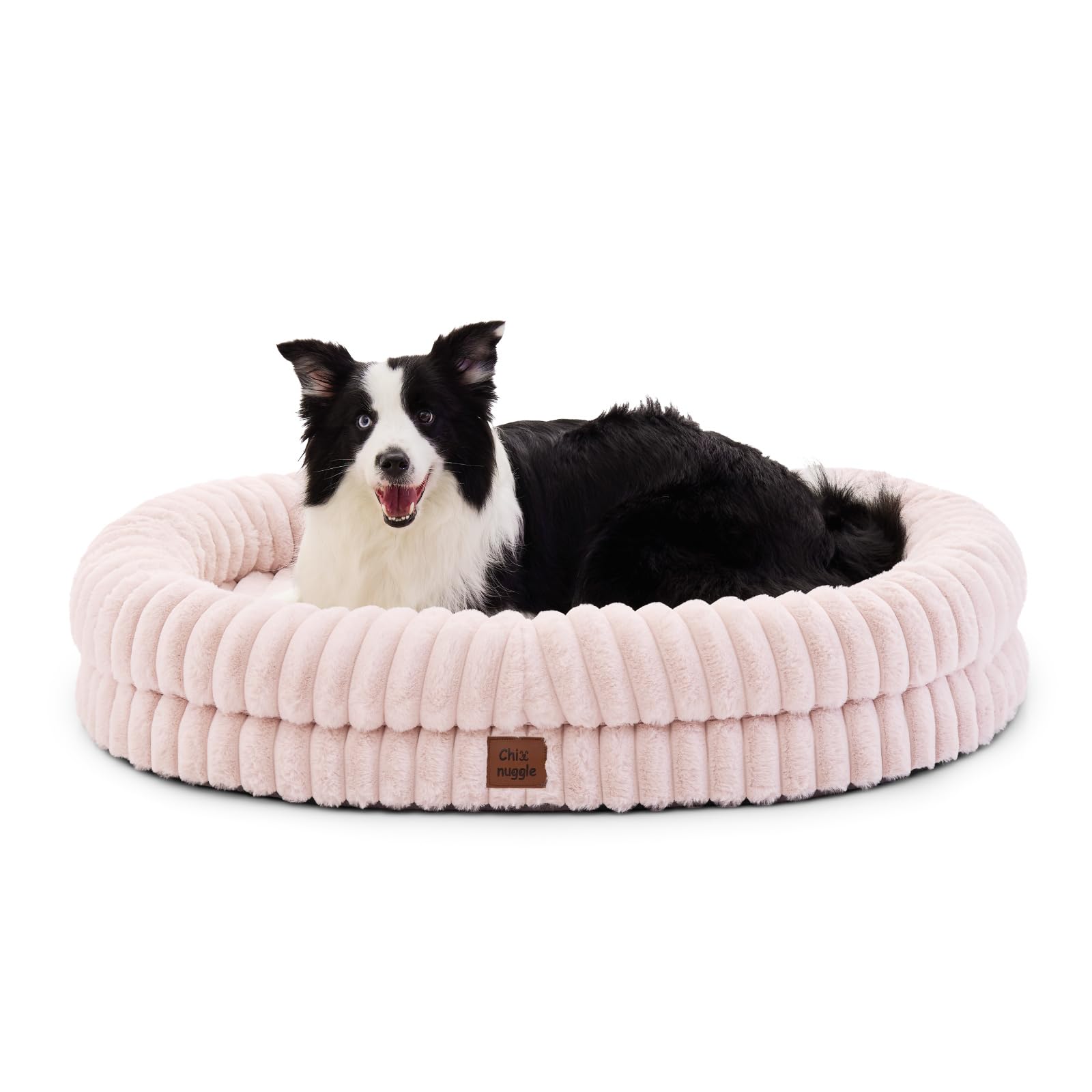 ChiXnuggle XL cama amplia para perros grandes y descanso cómodo.