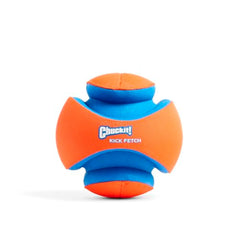 Chuckit Kick Fetch: bola naranja-azul, ideal para juegos interactivos al aire libre.