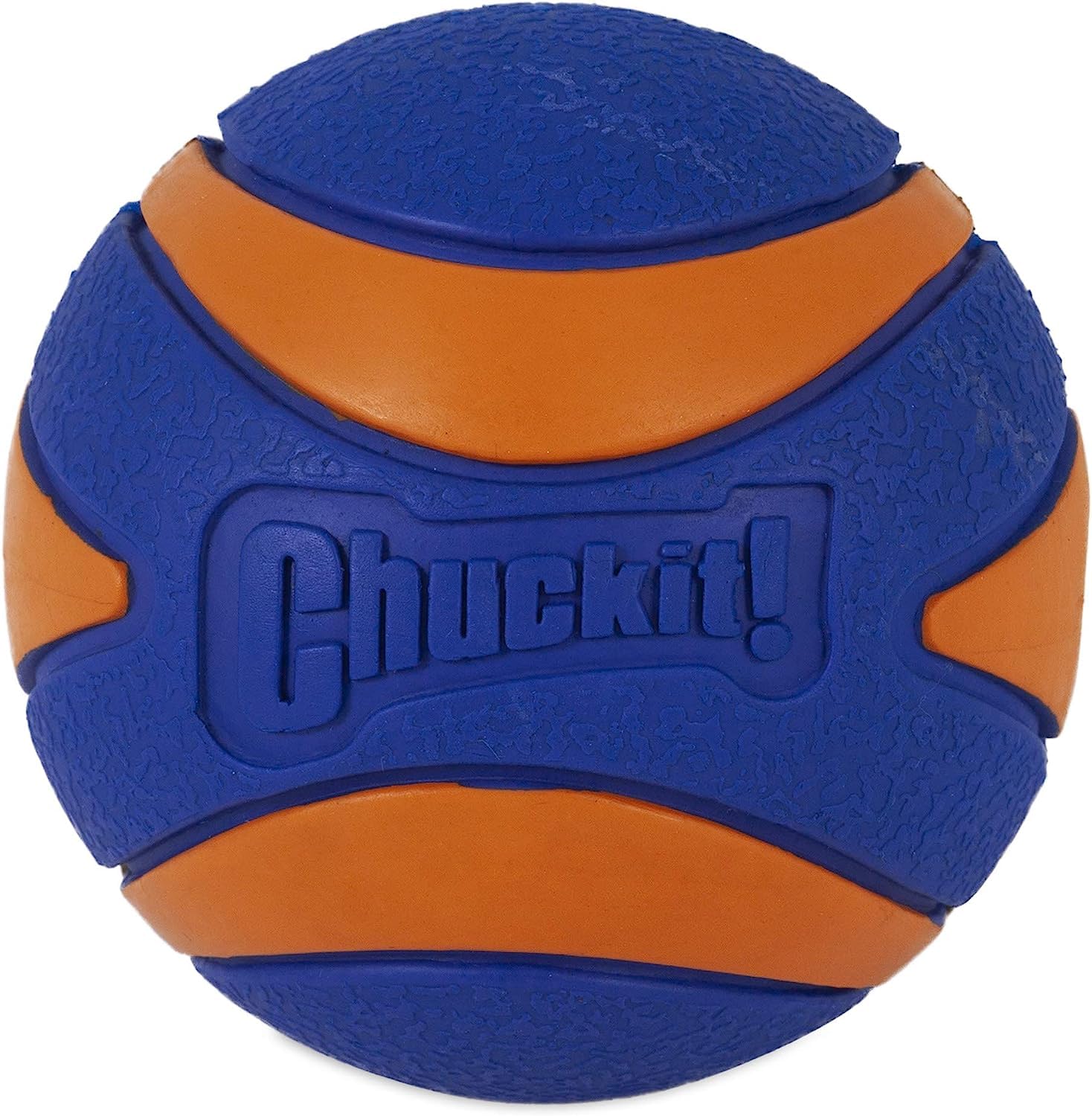 Bola Chuckit! Ultra compatible con lanzadores para mayor alcance.