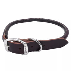 Coastal Pet Circle T Latigo Collar: textura de cuero suave y cómodo para el contacto diario.