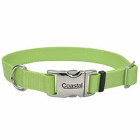 Collar Coastal para perros con hebilla de metal para ajuste seguro durante el paseo.
