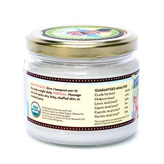 CocoTherapy aceite de coco virgen se añade a la comida del perro para sabor y nutrición