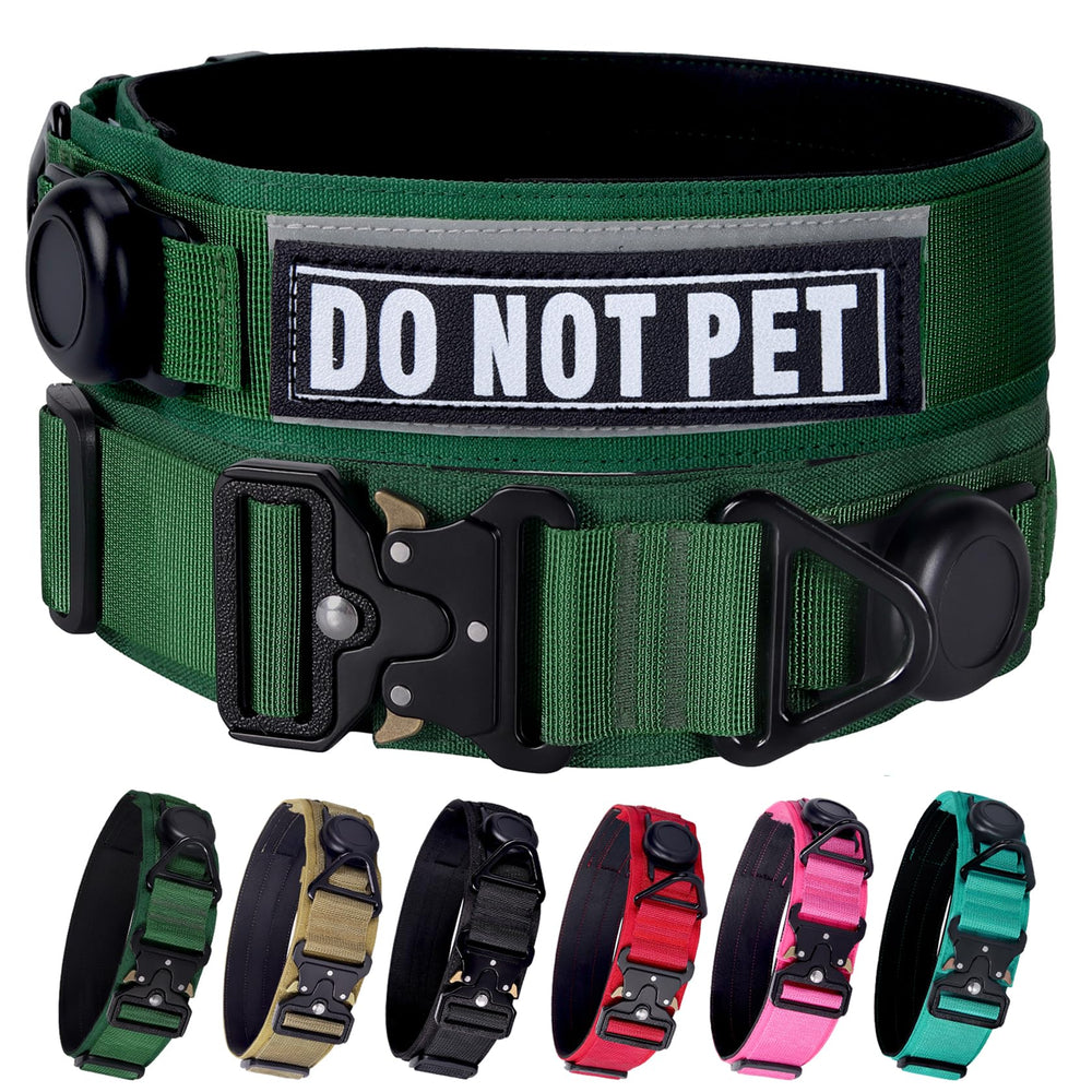 Collar Comfluxe con porta AirTag para seguimiento seguro al exterior.
