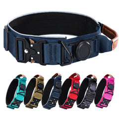 Collar Comfluxe AirTag con portador integrado para localizar a tu perro.