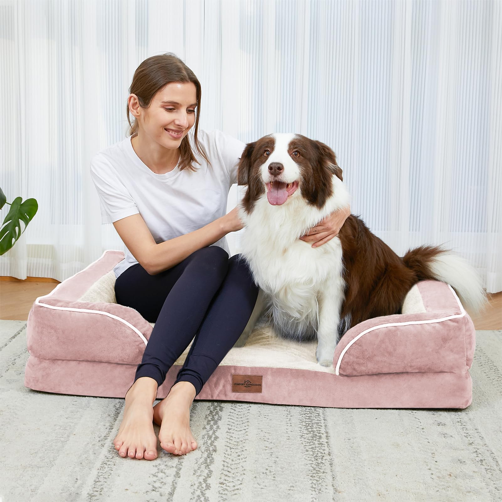 Comfort Expression: superficie de tela suave para perro pequeño, tacto cómodo y descanso diario.
