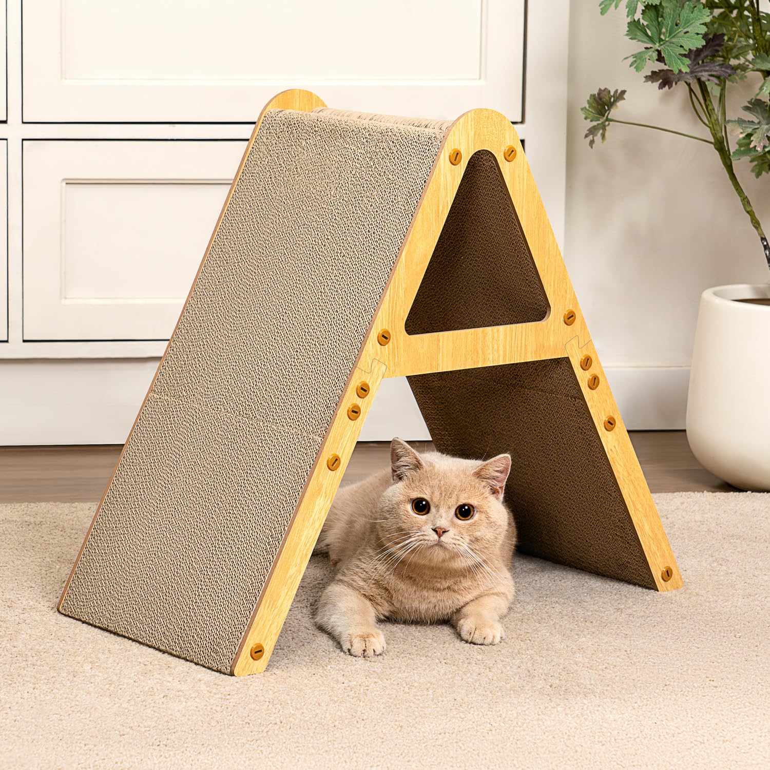 Conlun A-Frame protege muebles al dirigir el arañado hacia la superficie designada.