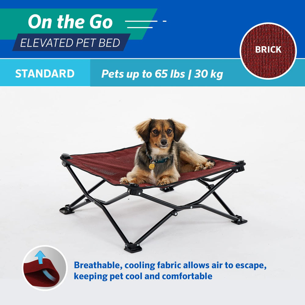 Coolaroo: tela resistente a la humedad y fácil de limpiar al aire libre.