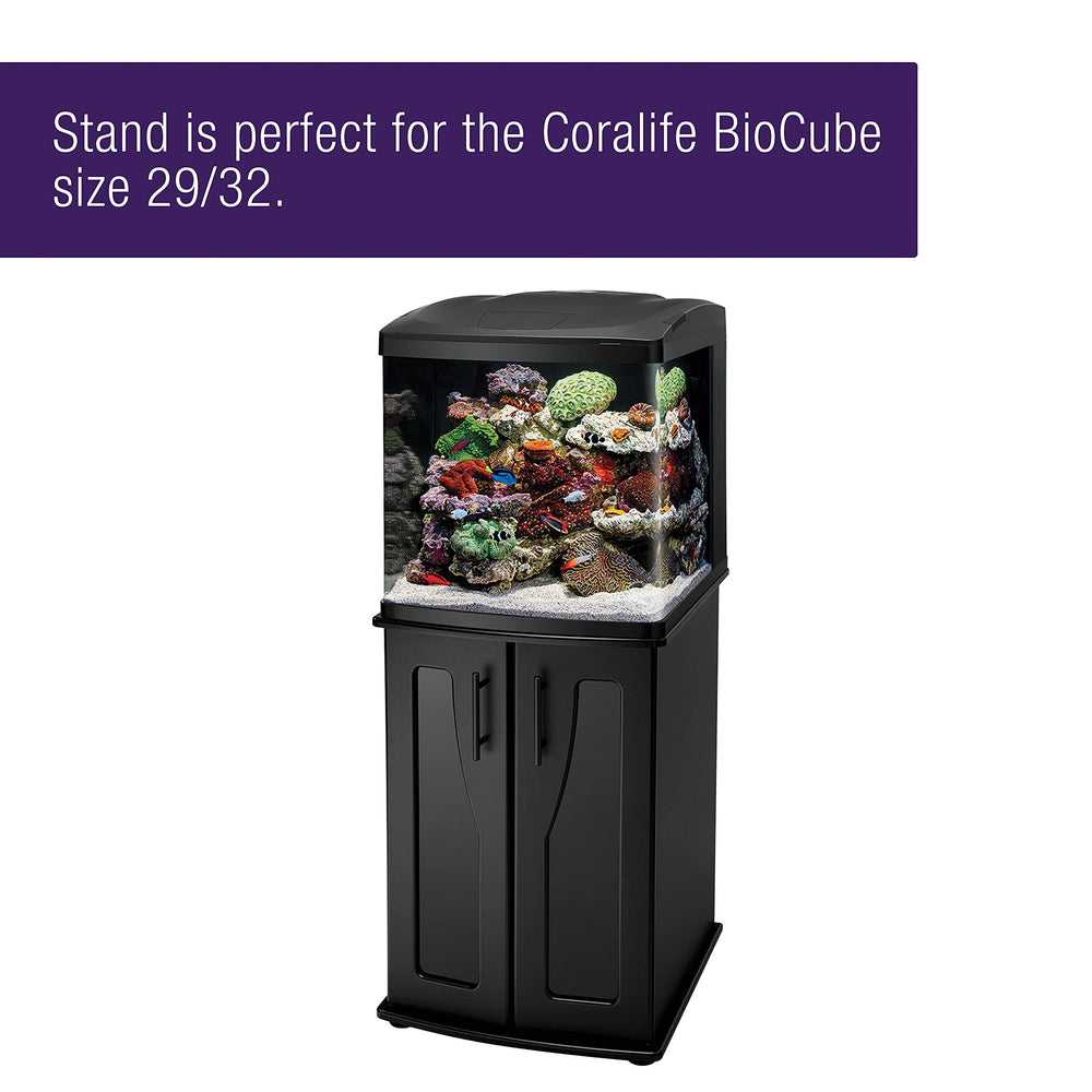 Coralife BioCube: patas elevadas para mejor circulación y limpieza.