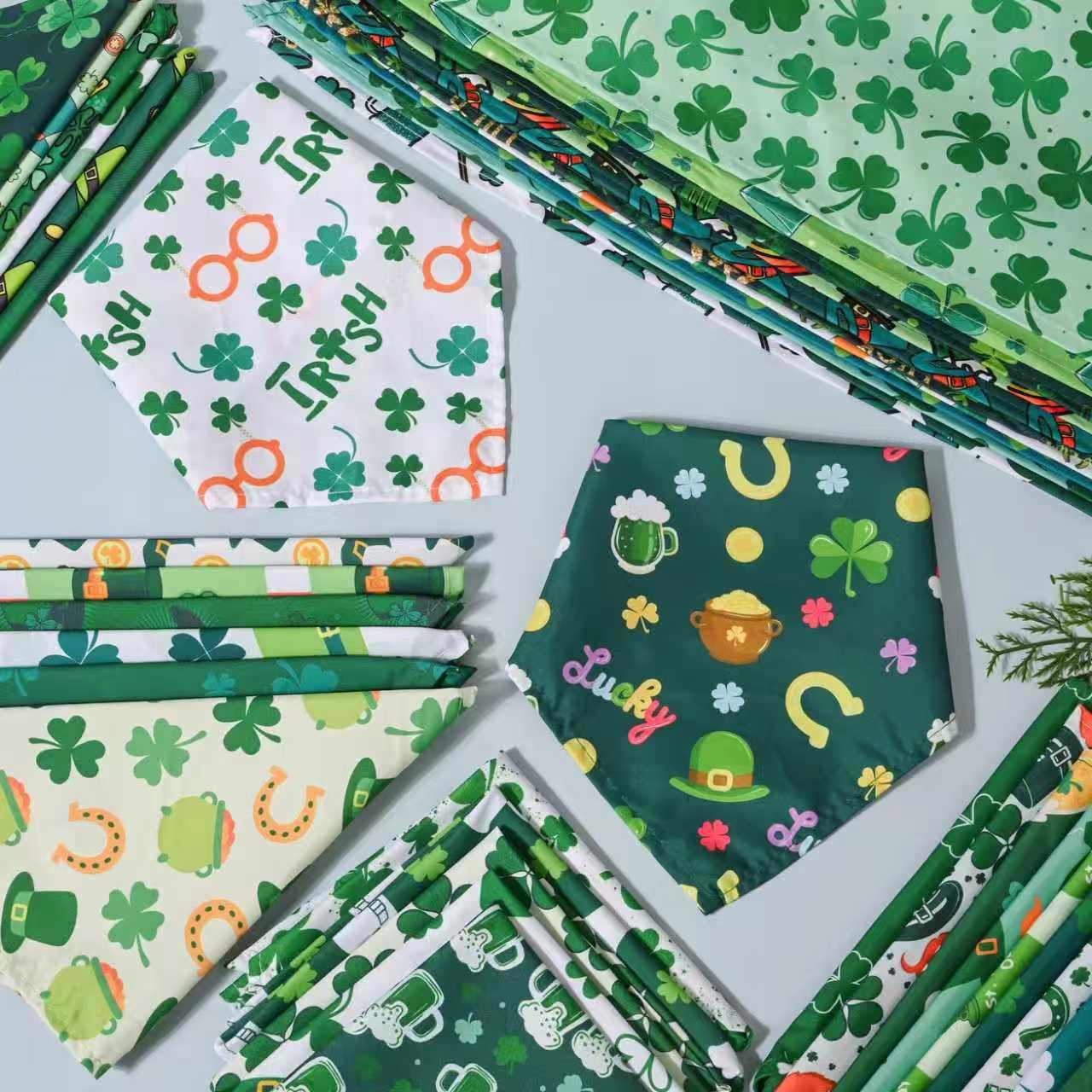 Cresue bandanas, regalo ideal para peluquerías y refugios.
