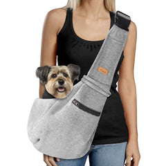 Cuby bandolera para perro pequeño con ajuste de correa para mayor seguridad.