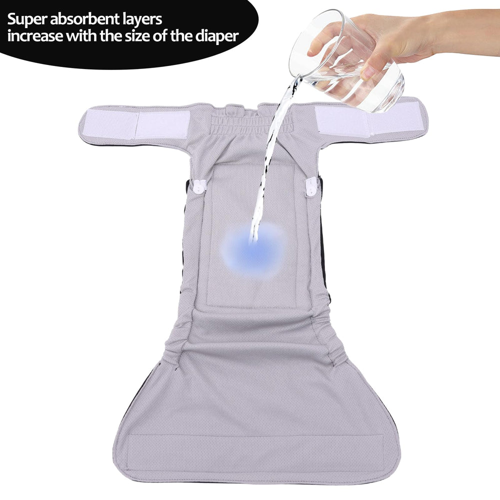 CuteBone pañales para perros hembra sin cola, enfoque: exterior impermeable que previene filtraciones.
