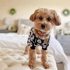Pijama CuteBone con cuatro patas y cintura elástica, fácil de vestir.