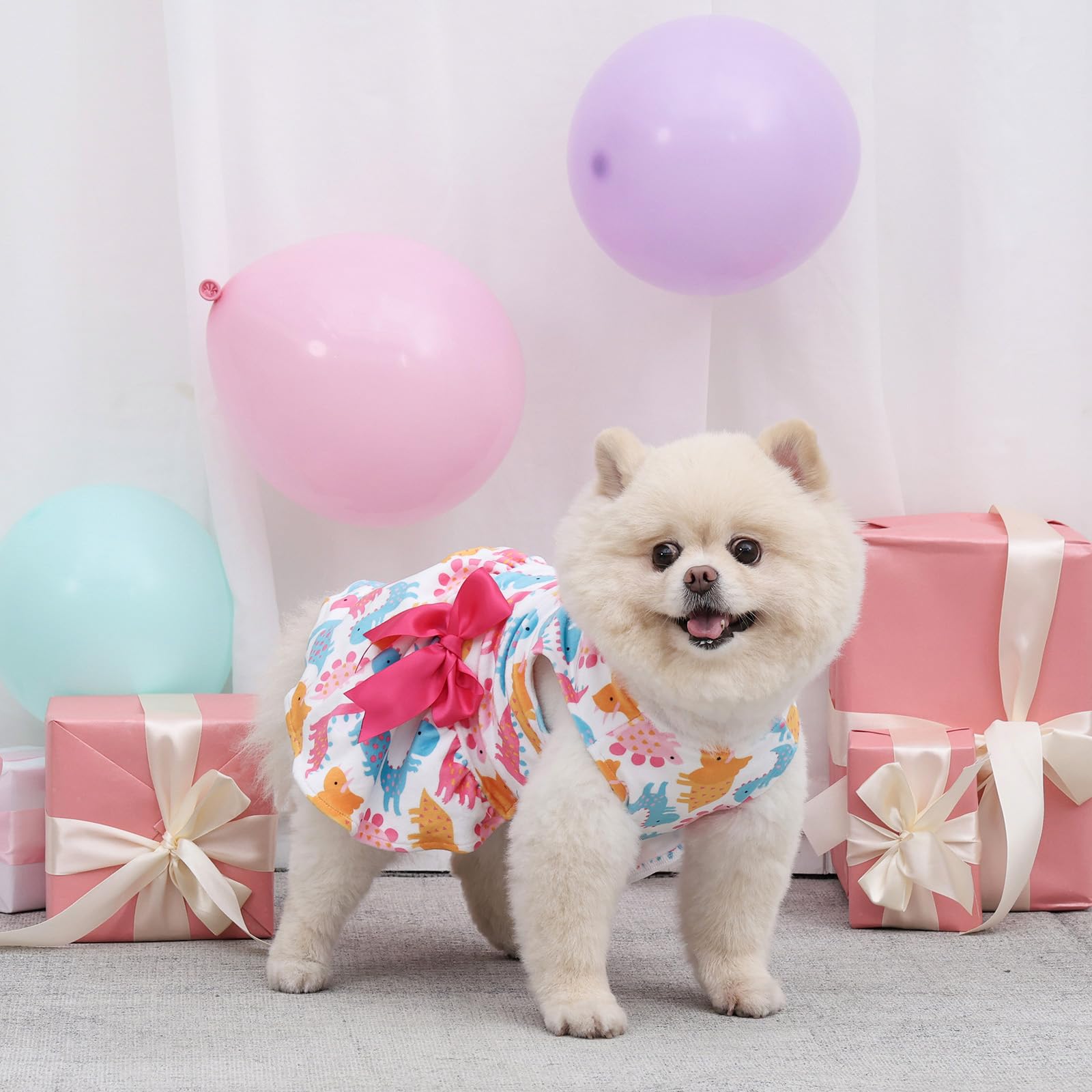 Terciopelo de alta calidad en los vestidos CuteBone, muy duradero