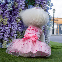 CuteBone vestido con lunares, toque festivo para momentos.