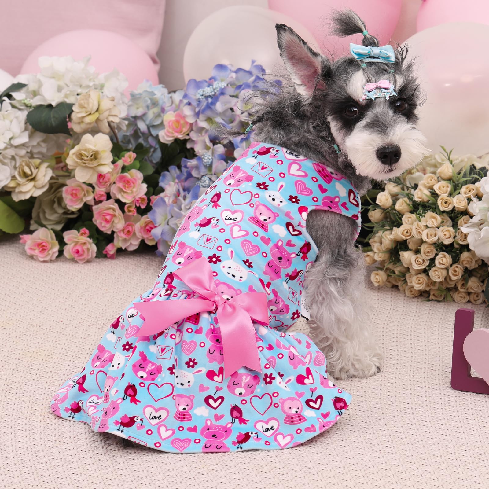 CuteBone vestido velvet para perros pequeños, lavado fácil para dueños ocupados.