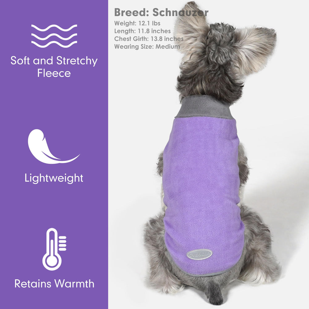Tejido suave de la sudadera cyeollo para paseos nocturnos y confort diario.