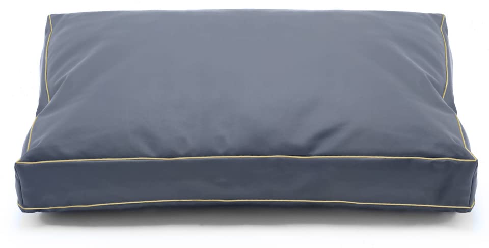 Dalema funda de cama para perro, plástico resistente e impermeable que protege el relleno.