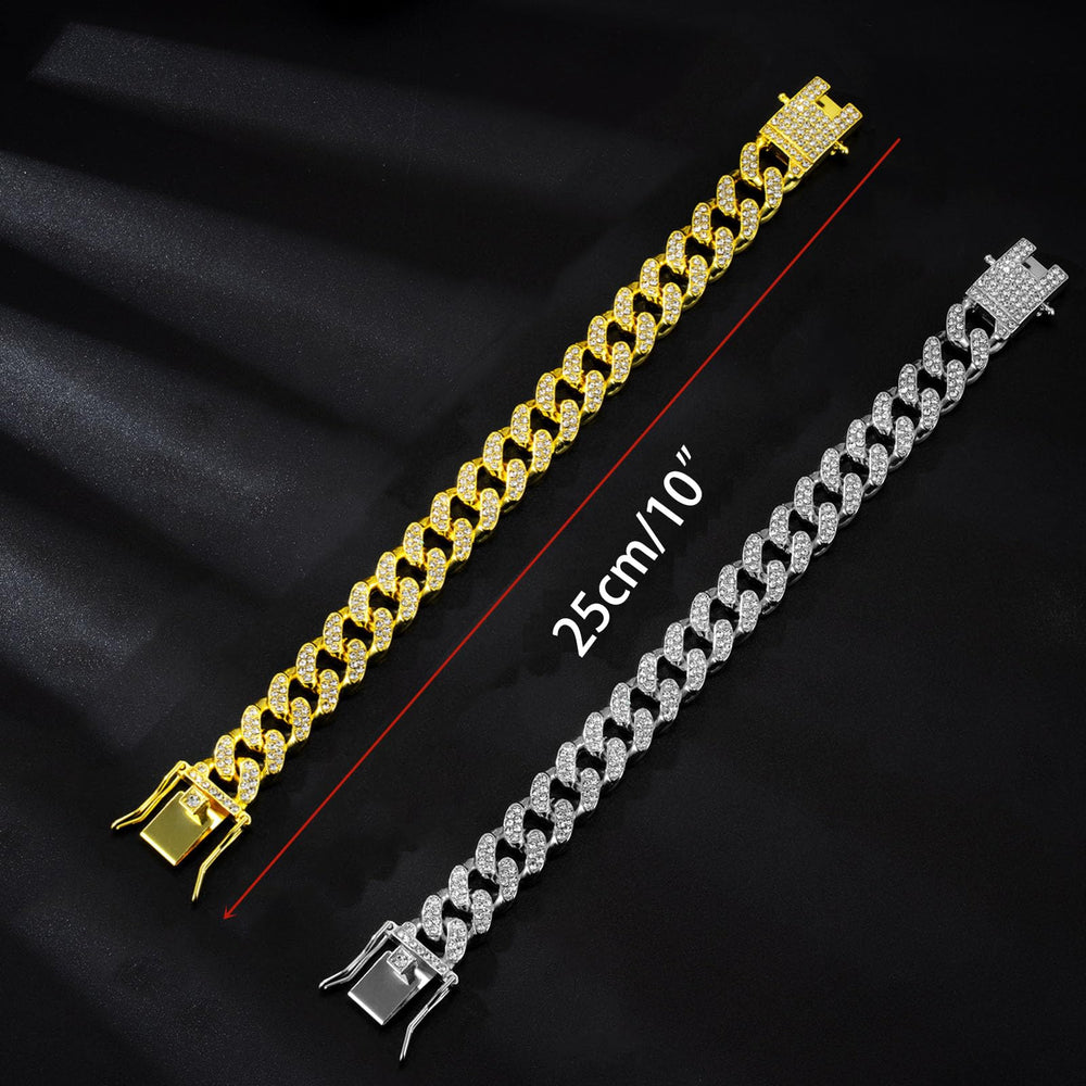 DKJEkdje collar cadena cubana con diamantes en plata para un look brillante.