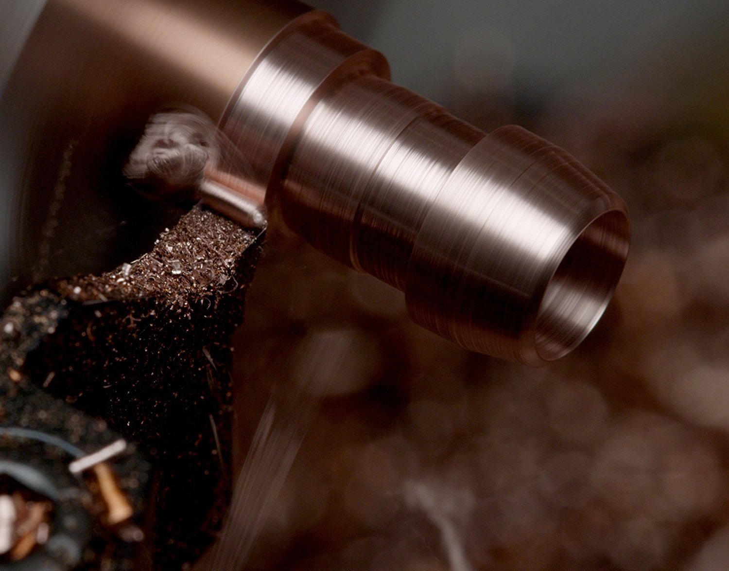 DocSeward Copperhead con acabado artesanal ofrece maniobras cercanas y tranquilas.