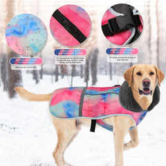 Doglay abrigo con reflectores traseros para mayor visibilidad nocturna.