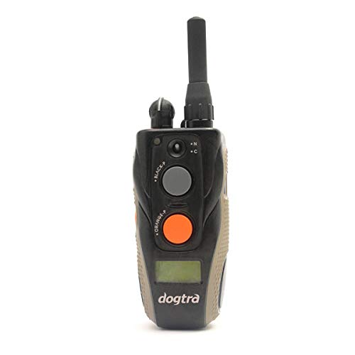 Cargador rápido de Dogtra 1902S con batería recargable.