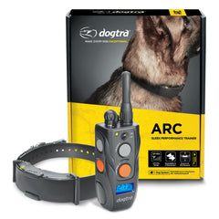 Dogtra ARC Slim, diseño ergonómico que ofrece comodidad durante el entrenamiento.
