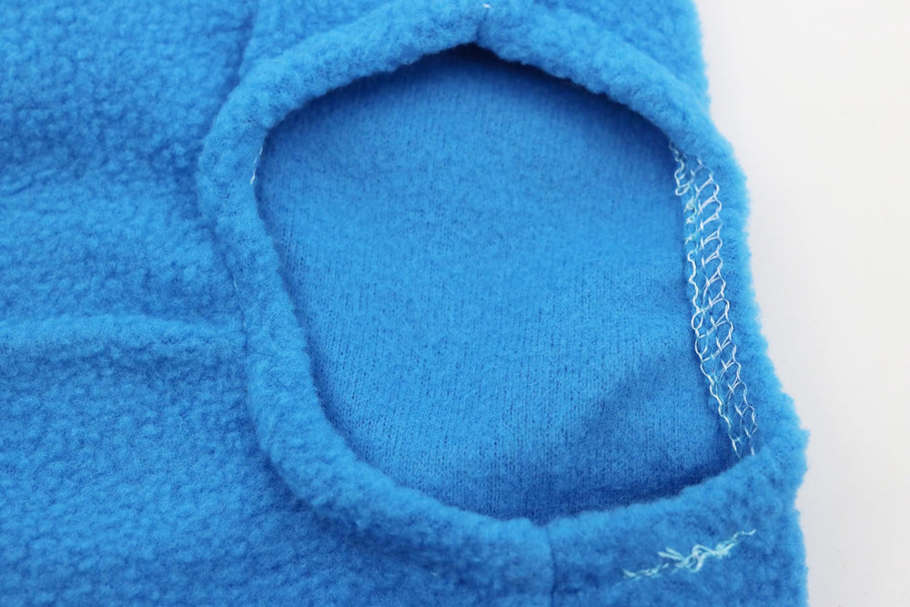 DroolingDog chaleco azul, ideal para días fríos, aporta capa suave para mayor confort.