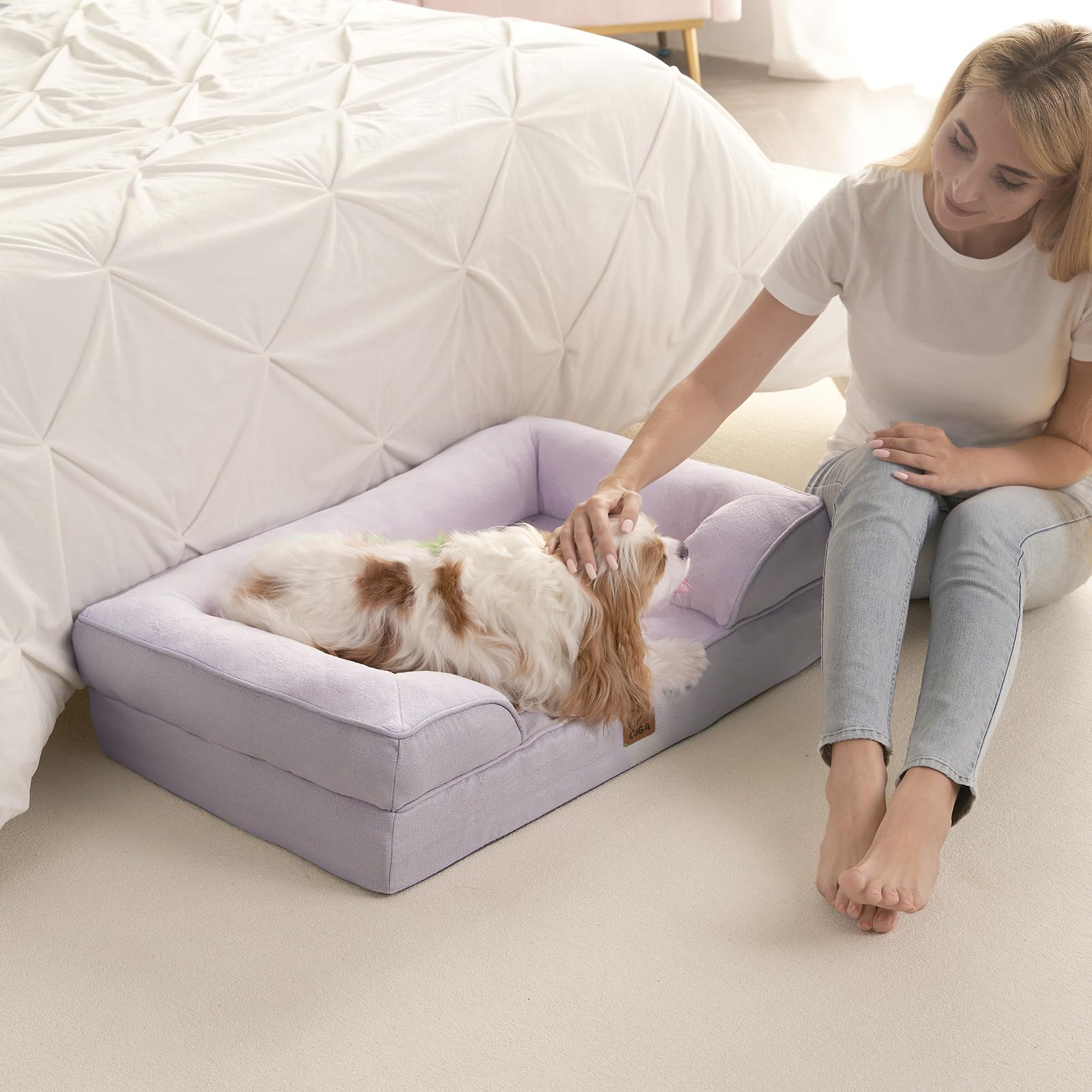 Funda desmontable y lavable con cremallera facilita la limpieza de la cama.