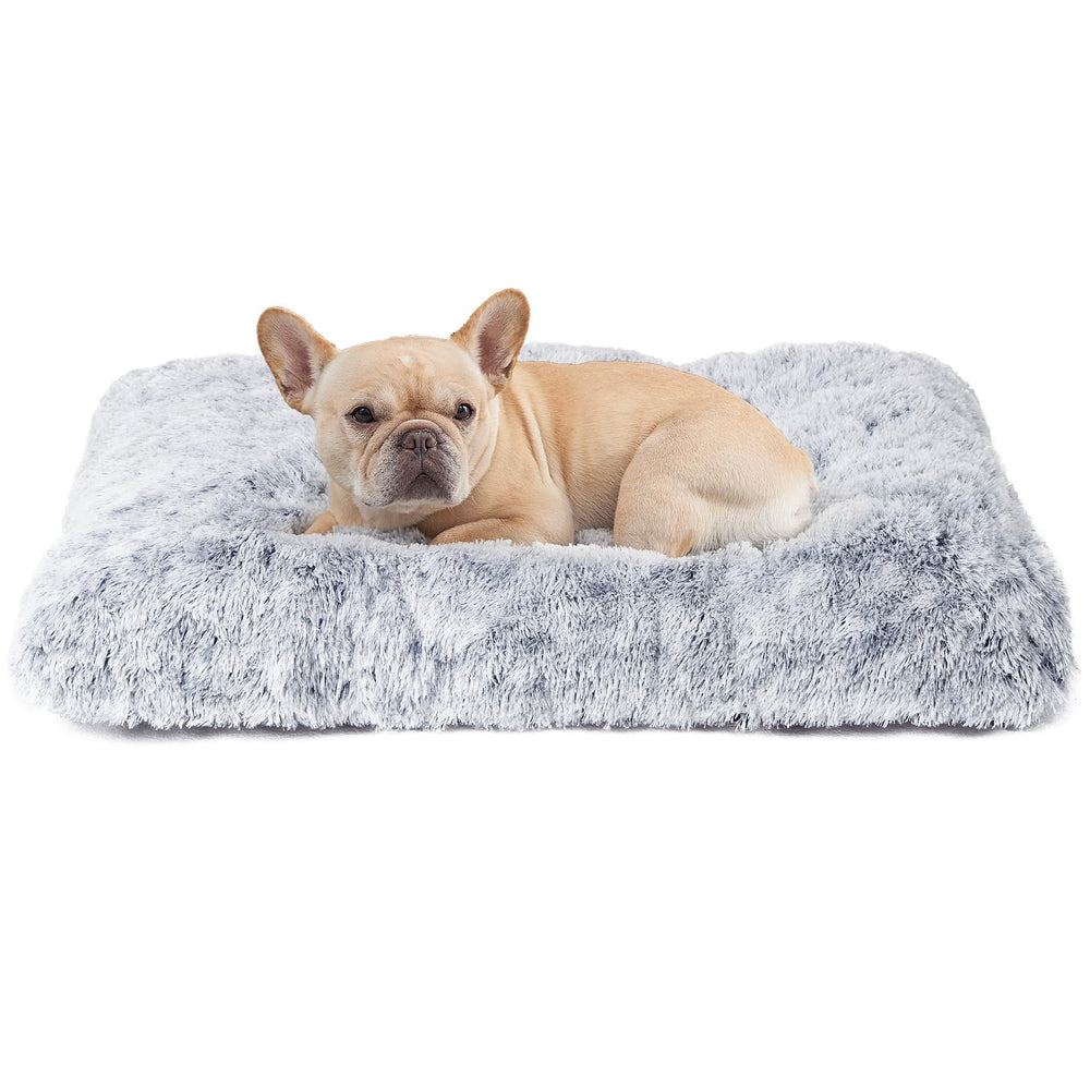 Cama para perros EHEYCIGA con superficie de felpa suave y cálida.